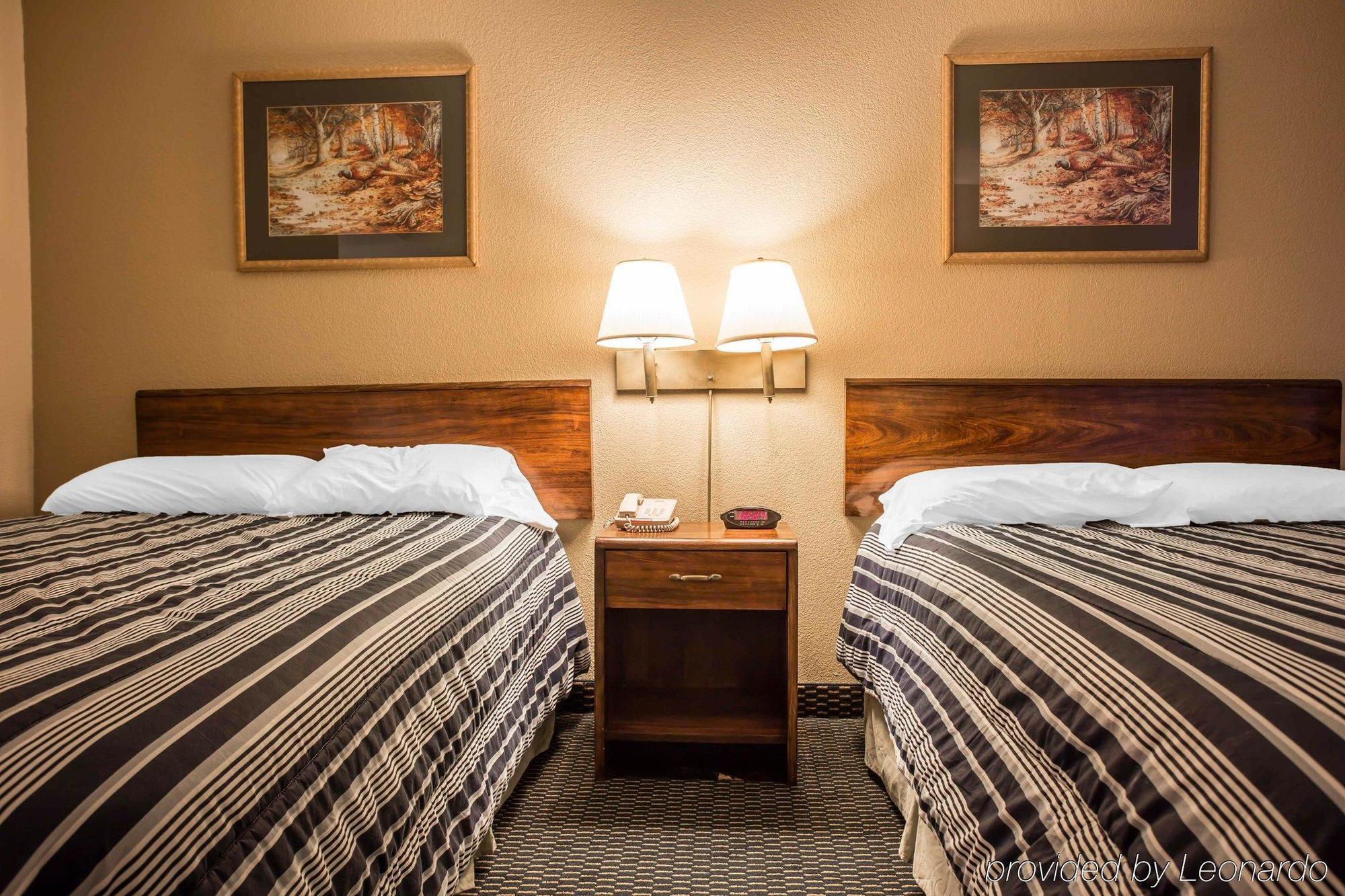 Econo Lodge Inn & Suites Lumberton Exteriör bild