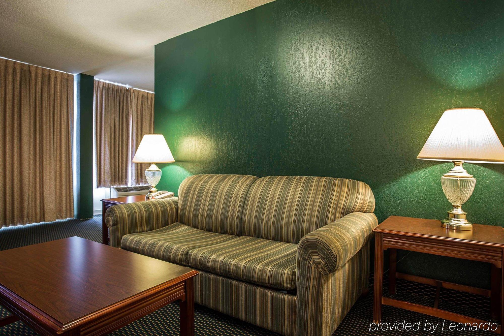 Econo Lodge Inn & Suites Lumberton Exteriör bild